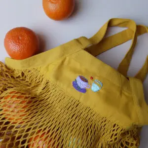 H&auml;keltasche mit handgesticktem Kaffeemotiv